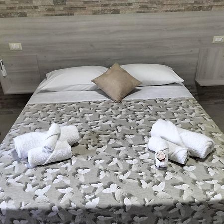 Hera Tropea Rooms 外观 照片