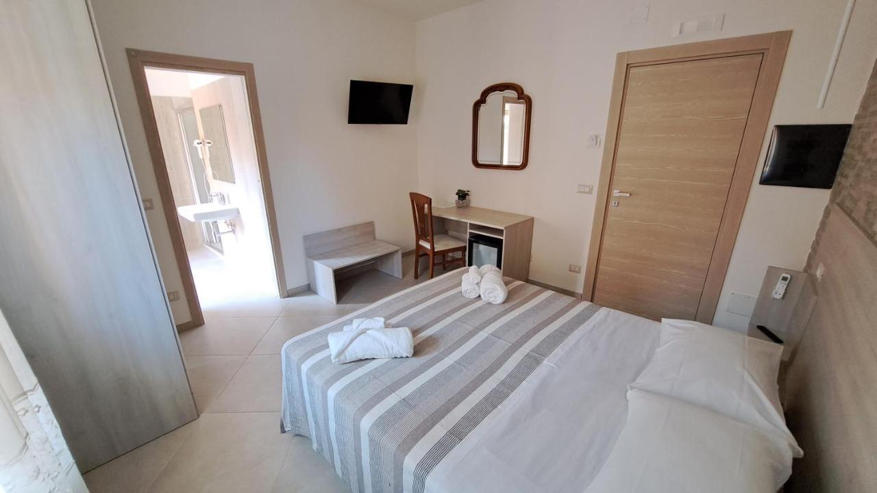 Hera Tropea Rooms 外观 照片