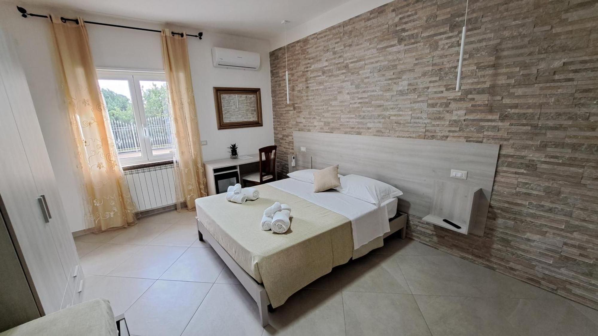 Hera Tropea Rooms 外观 照片